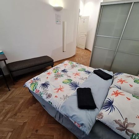 Fantastic Waw - Ok11 Room B Varşova Dış mekan fotoğraf