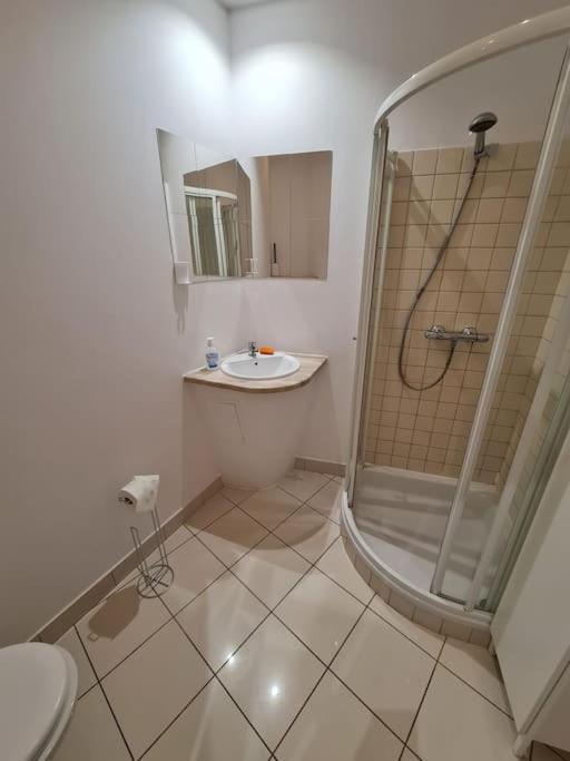 Fantastic Waw - Ok11 Room B Varşova Dış mekan fotoğraf